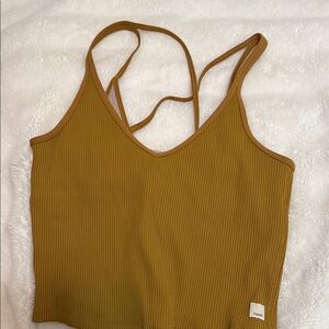 Vuori Women's Ribbed Brown Crop Top